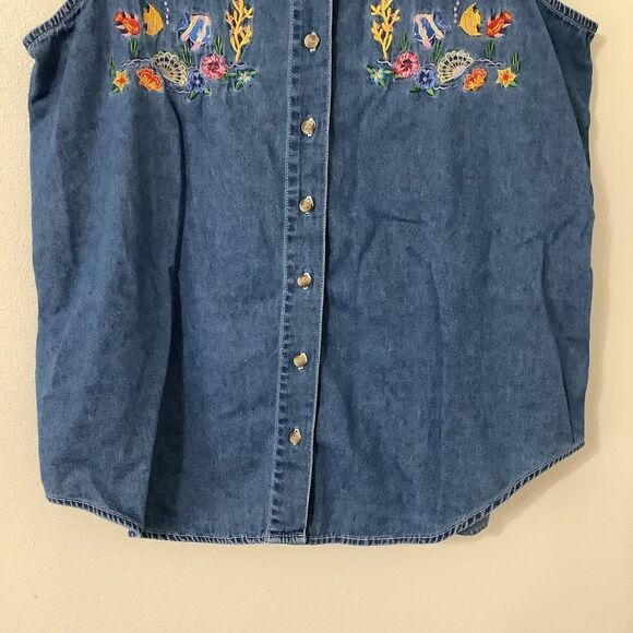 Vintage 90s Denim Wearable Art Fish Artsy Embroidered Sleeveless Button Down XL - Picture 3 of 8